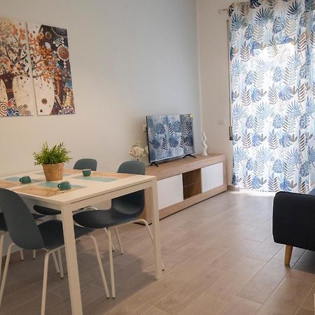 Antica Dogana Apartments Scirocco แตร์ราชินา ภายนอก รูปภาพ